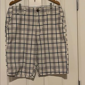 Men’s longboard shorts